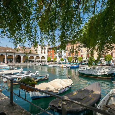 Apartament Kristall Pool View - Happy Desenzano del Garda