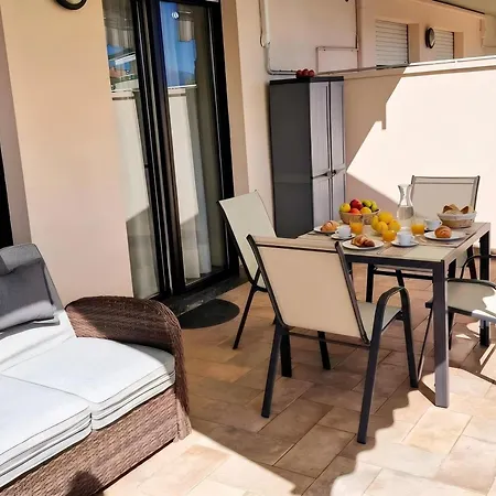 Kristall Pool View - Happy Apartament
