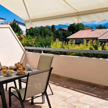 Kristall Pool View - Happy Desenzano del Garda